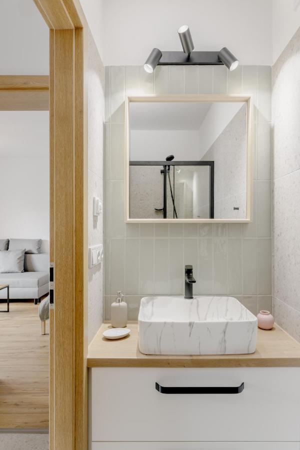 Balance Apartments زنويمو المظهر الخارجي الصورة